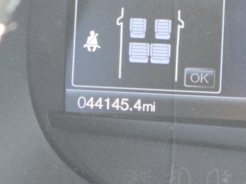 Used 2024 Ford Edge Titanium image 33