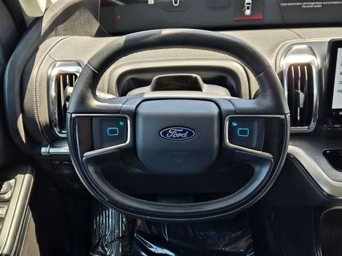 Certified 2025 Ford Expedition Max Platinum AWD/4WD image 15