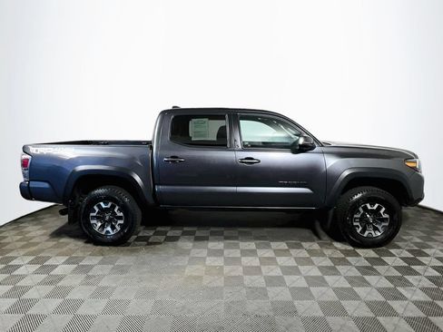 Certified 2021 Toyota Tacoma TRD Off-Road w/ TRD Premium Off Road Package AWD/4WD image 8