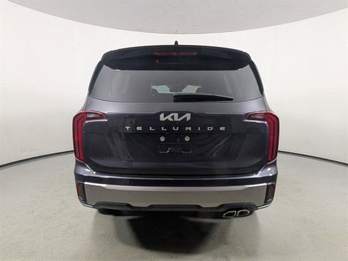 New 2025 Kia Telluride S image 6