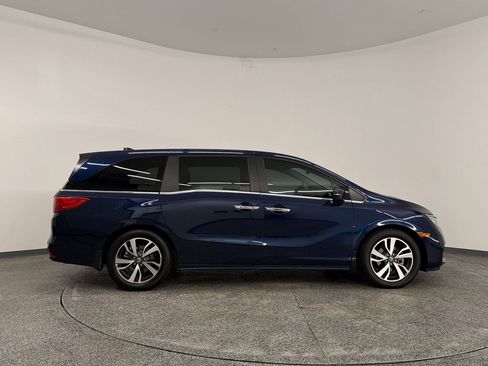 Used 2023 Honda Odyssey Touring image 6
