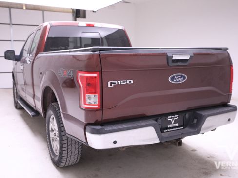 Used 2017 Ford F150 XLT w/ Equipment Group 302A Luxury image 2
