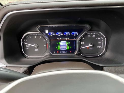 Used 2021 GMC Yukon Denali w/ Denali Premium Package image 30