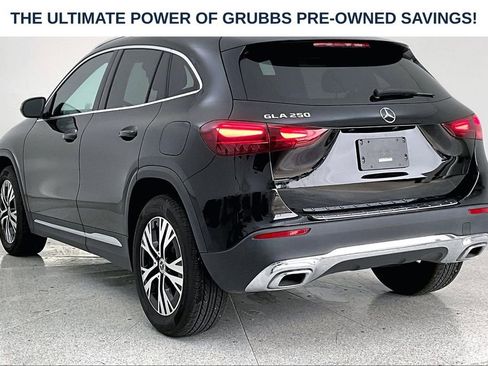 Used 2025 Mercedes-Benz GLA 250 image 17