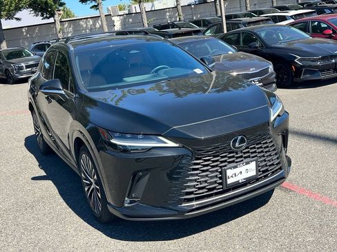 Used 2023 Lexus RX 350 Premium Plus w/ Cold Area Package AWD/4WD image 3