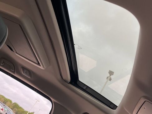 Certified 2026 Honda Odyssey Elite image 32