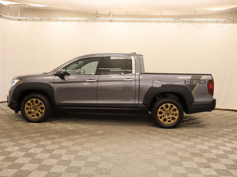 Used 2022 Honda Ridgeline RTL-E image 2