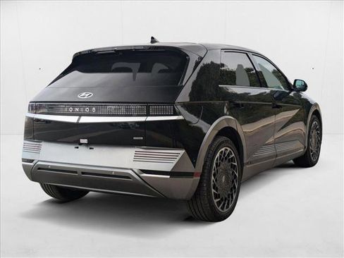 New 2024 Hyundai Ioniq 5 Limited image 2