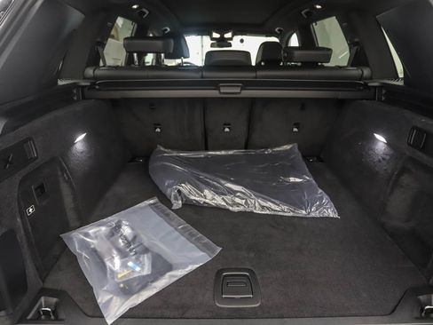Used 2026 BMW X5 M60i image 25
