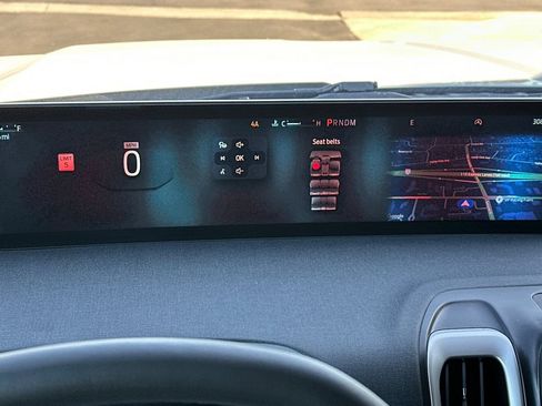 Used 2025 Ford Expedition Max Active image 26