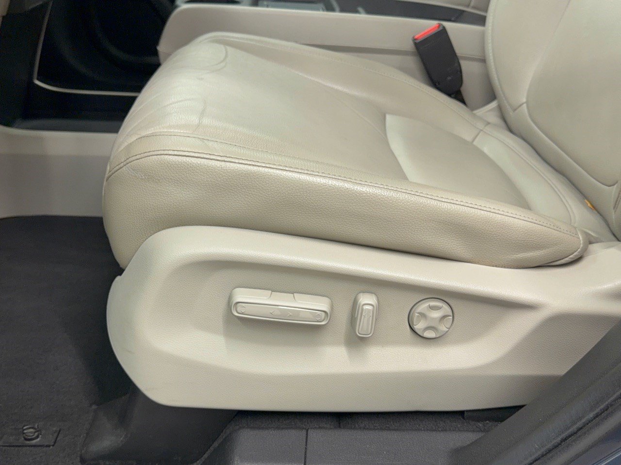 Used 2025 Honda Odyssey EX-L image 16