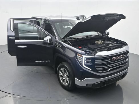 Used 2025 GMC Sierra 1500 SLT AWD/4WD image 46
