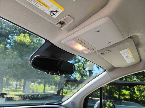 Used 2017 Buick Encore Preferred image 19