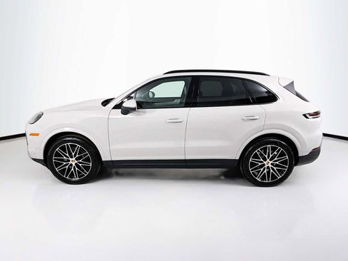 New 2026 Porsche Cayenne image 2