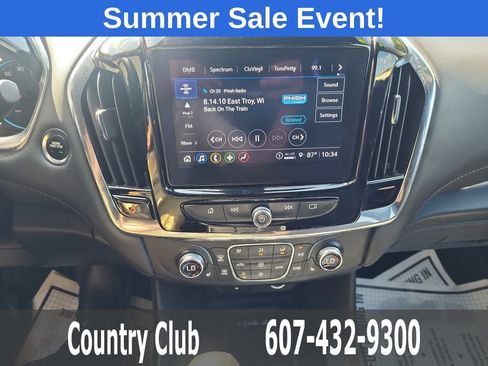 Used 2023 Chevrolet Traverse LT AWD/4WD image 14