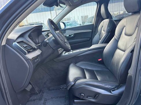 Certified 2024 Volvo XC90 T8 Ultimate w/ Protection Package Premier image 20
