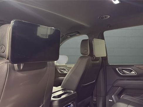 Used 2024 Chevrolet Tahoe Premier w/ Advanced Technology Package image 29