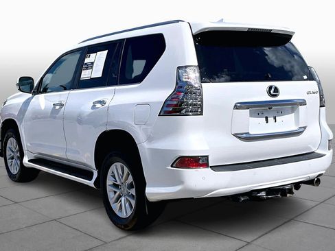 Used 2022 Lexus GX 460 Premium w/ Premium Package image 11