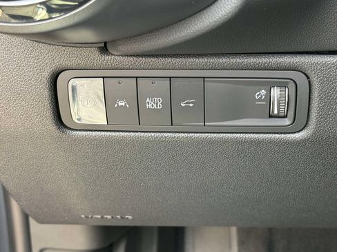 Used 2024 Chevrolet Equinox EV RS FWD image 26