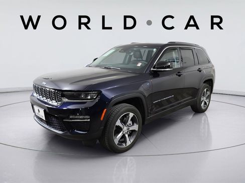 Used 2022 Jeep Grand Cherokee Limited 4xe image 3