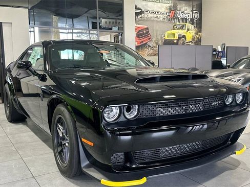 New 2023 Dodge Challenger SRT Hellcat Redeye image 2