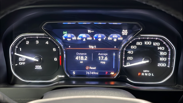 Used 2021 GMC Sierra 1500 Denali AWD/4WD image 16