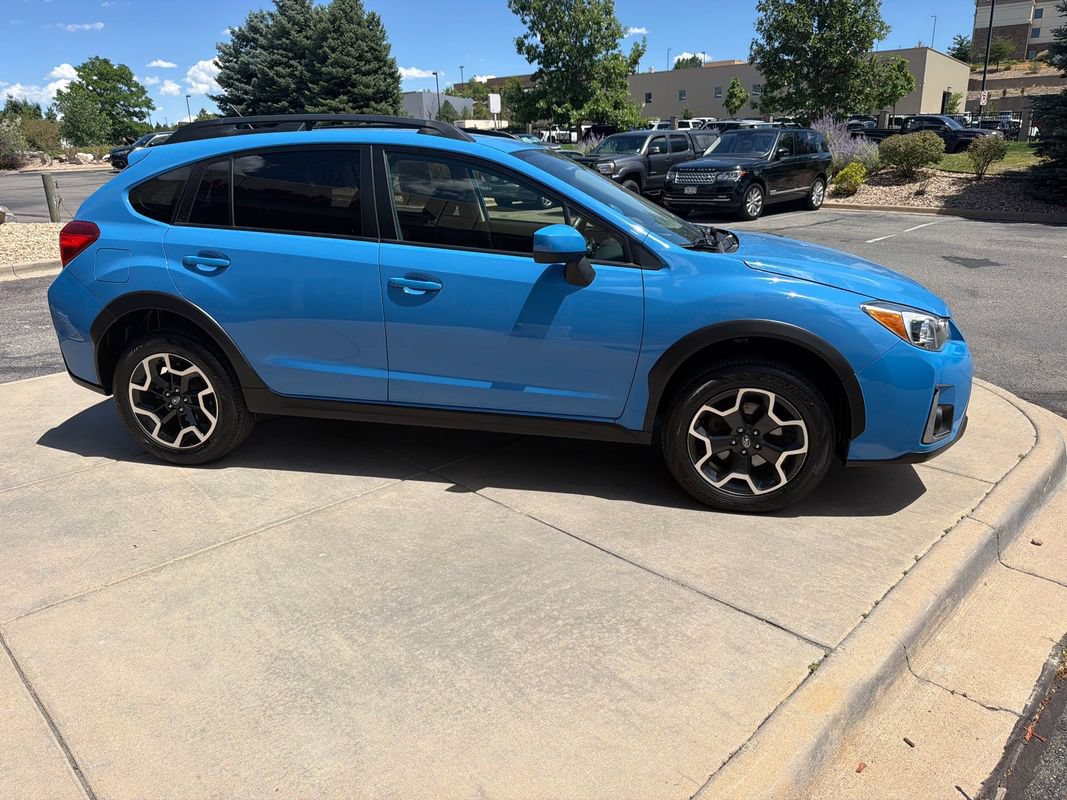 Used 2016 Subaru Crosstrek 2.0i Premium w/ Moonroof Package AWD/4WD image 5