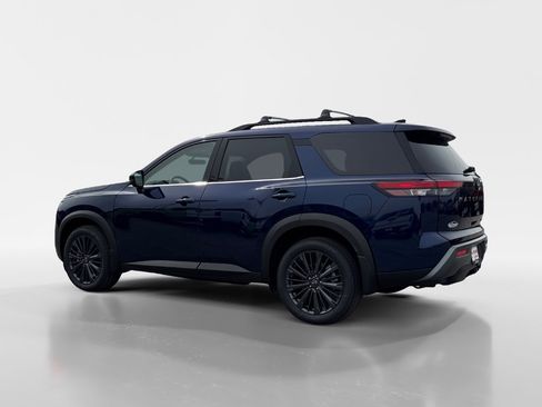 New 2026 Nissan Pathfinder SL AWD/4WD image 4