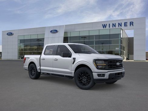 New 2025 Ford F150 XLT w/ Equipment Group 302A MID image 7