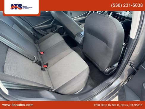 Used 2021 Volkswagen Jetta S w/ Driver Assistance Package FWD image 12