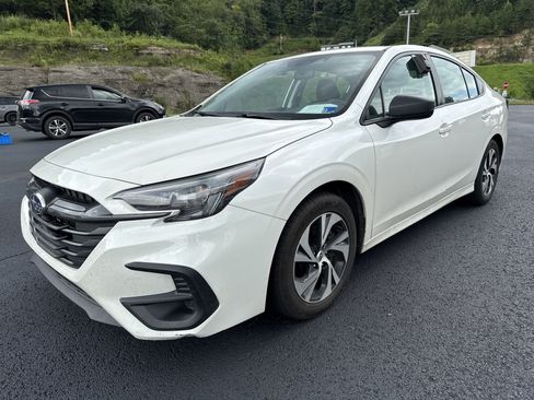 Used 2024 Subaru Legacy AWD/4WD image 3