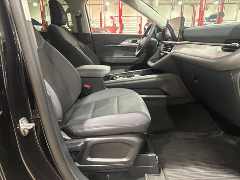 Used 2026 Ford Explorer Active RWD image 52