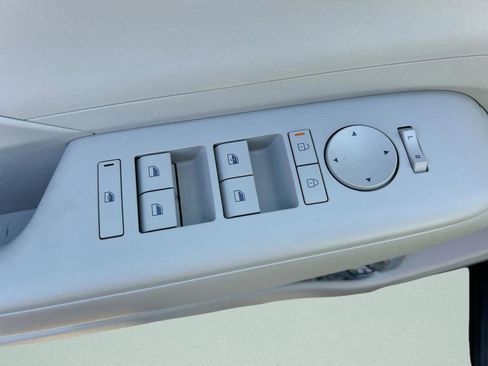 New 2026 Hyundai Kona SE image 22