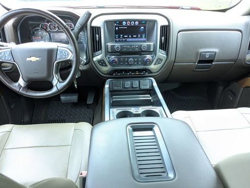 Used 2018 Chevrolet Silverado 1500 LTZ w/ Sport Package AWD/4WD image 15