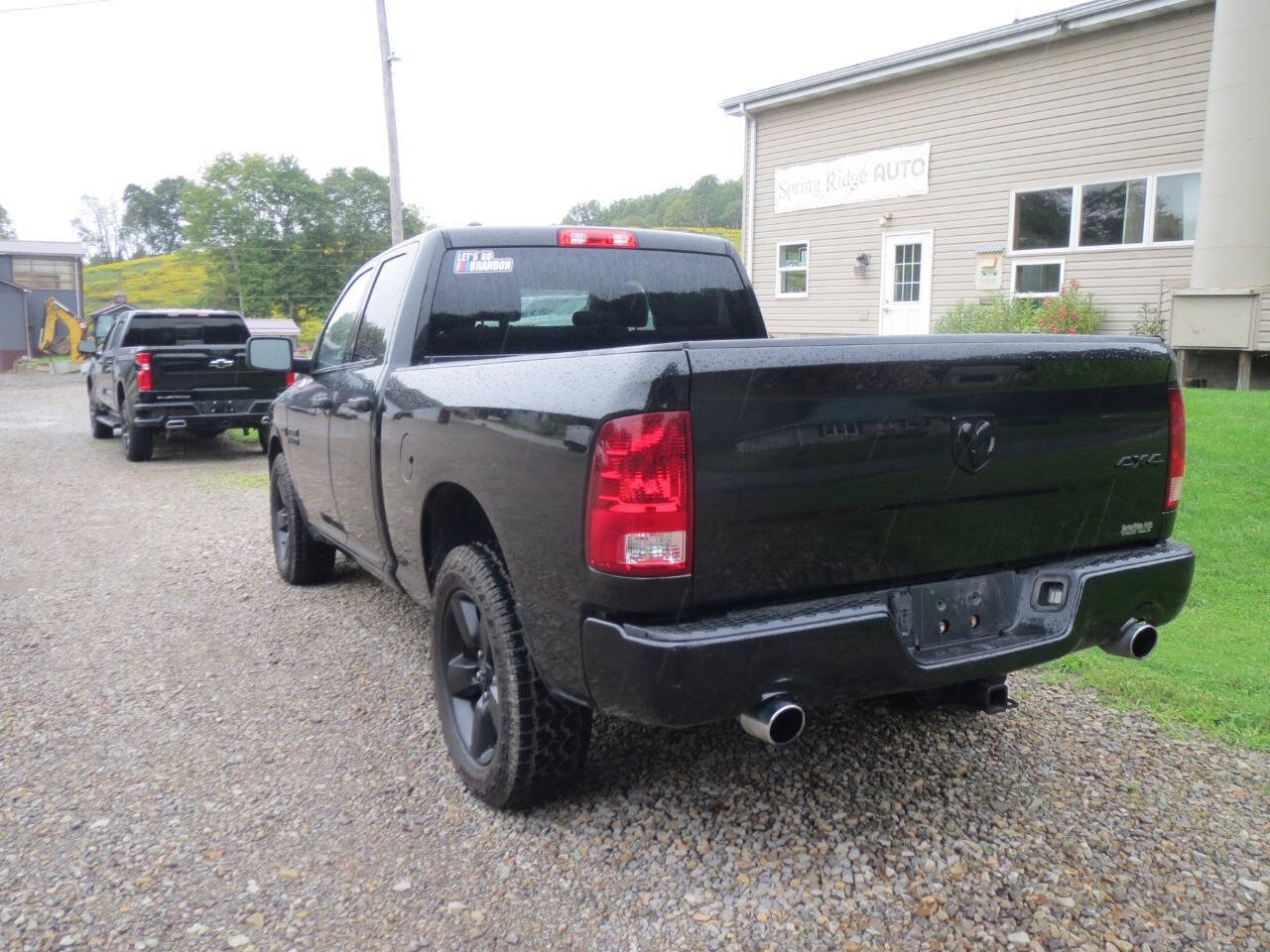 Used 2018 RAM 1500 Express w/ Black Ram 1500 Express Group AWD/4WD image 8