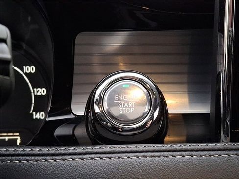 Used 2022 Lincoln Corsair AWD w/ Premium Package image 22