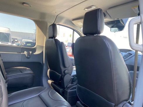 Used 2018 Ford Transit 350 XLT RWD image 11