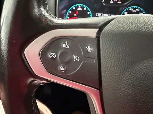 Used 2021 Chevrolet Colorado LT w/ Safety Package RWD image 14