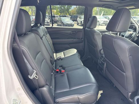 Certified 2023 Honda Passport EX-L image 22