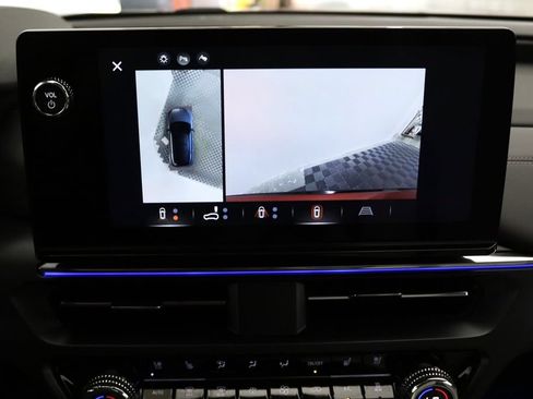 Certified 2024 Acura ZDX Type S AWD/4WD image 23