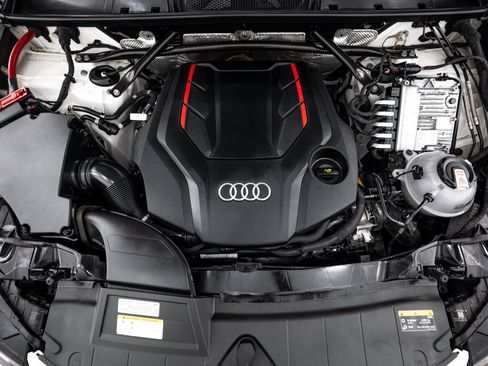 Certified 2023 Audi SQ5 Premium Plus w/ Premium Plus Package AWD/4WD image 23