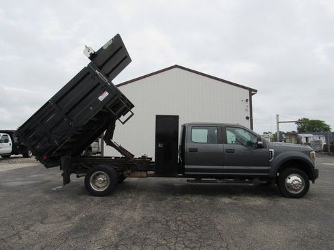 Used 2018 Ford F550 2WD Crew Cab Super Duty image 52