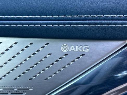 New 2025 Cadillac Escalade IQ Luxury 2 image 22