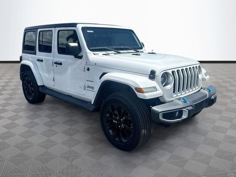 Certified 2023 Jeep Wrangler Unlimited Sahara w/ Cold Weather Group AWD/4WD image 4