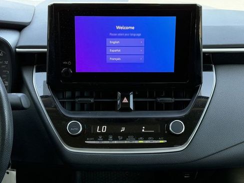 Used 2023 Toyota Corolla LE image 17