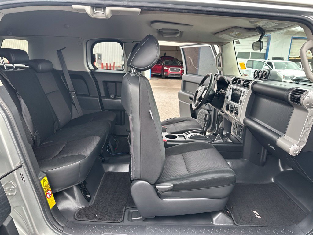 Used 2008 Toyota FJ Cruiser 4WD w/ Convenience Pkg image 13