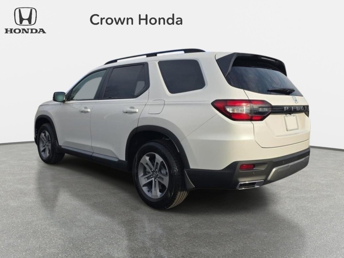 New 2026 Honda Pilot EX-L image 3