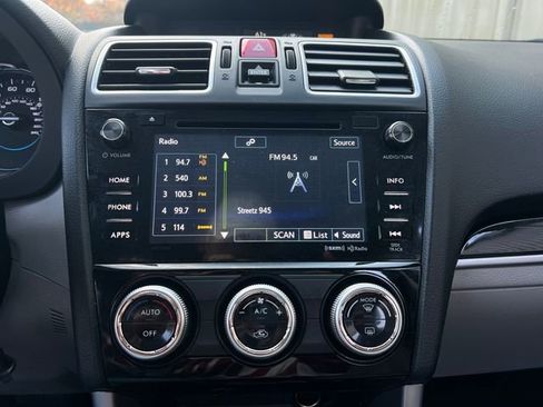 Used 2017 Subaru Forester 2.5i Limited image 24