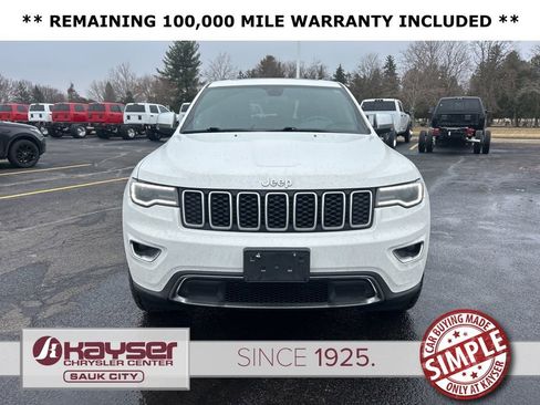Certified 2021 Jeep Grand Cherokee Limited w/ Premium Lighting Group image 3