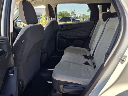 Certified 2022 Ford Escape SE w/ SE Sport Appearance Package FWD image 13
